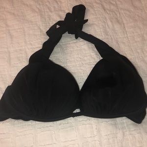 Black bathing suit size D